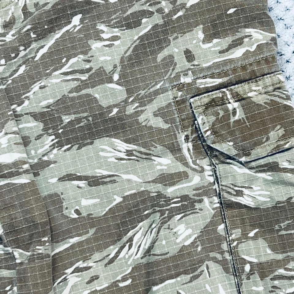 Lands' End Camo Cargo Shorts Boys Size 10 - Image 2 of 4