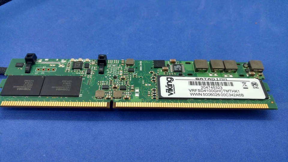 VIKING TECHNOLOGY SATADIMM 100GB 240P SSD Storage Controller VRFSD4100GHCTMTHK1 - Image 3 of 4