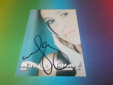 Nazley Young Singer signed autographed autograph on autograph card