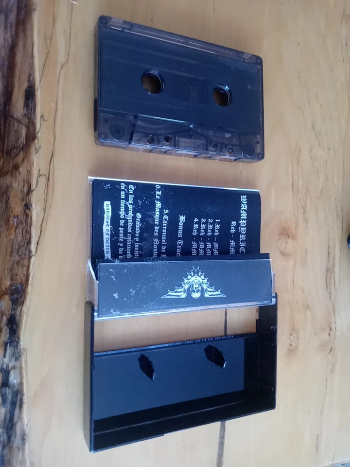 Wampyric Rites Reh MMXX Cassette Tape Black Metal Vlad Tepes Mutilation Atesh... Foto 2 de 3