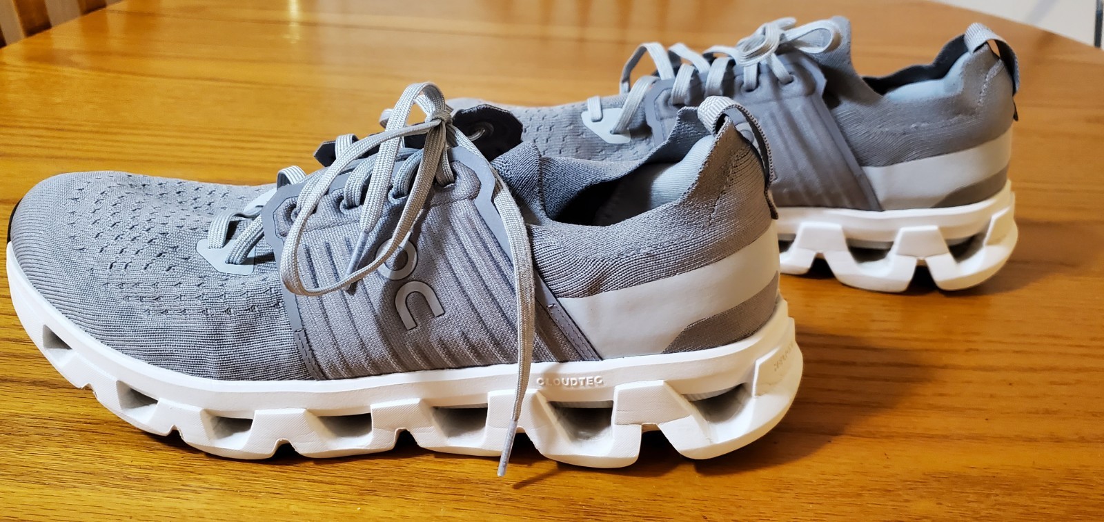 On Cloud Cloudswift 4 Grey/White CloudTec OC Runn… - image 1