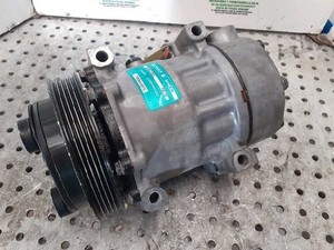 7700860997C klimakompressor RENAULT TWINGO I C06 2001 598513