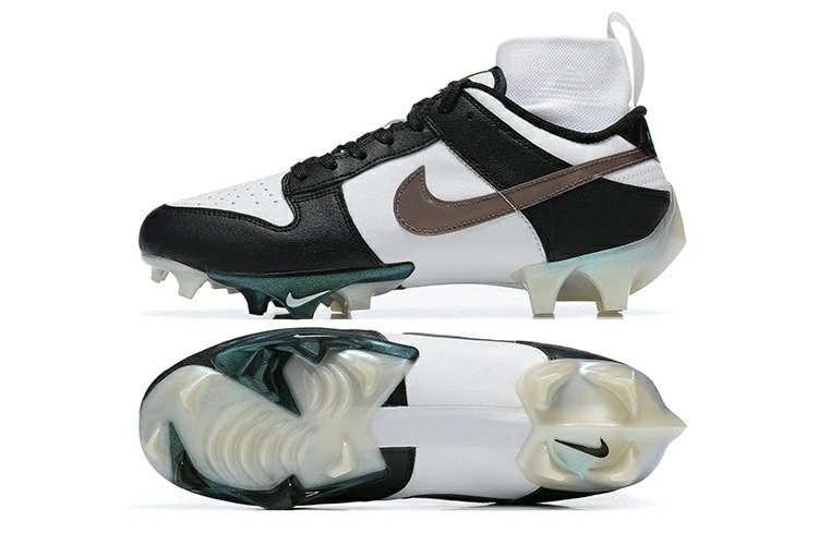 Nike Vapor Edge Dunk Panda men's football cleat - Image 2 of 3