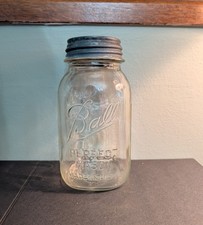 Vintage Ball PERFECT MASON Quart Jar with Ball Zinc Lid 1933-1962