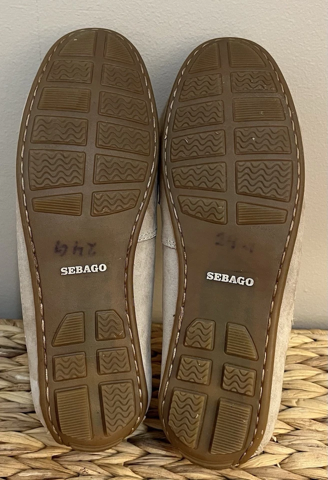 女式 9.5M 码 Sebago 米色麂皮绒皮船鞋“Kate Middleton” — 第 4/4 张图片