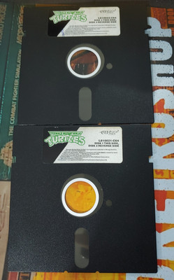 Teenage Mutant Ninja Turtles Commodore C 64 (2 Disks) works 8-bit classic