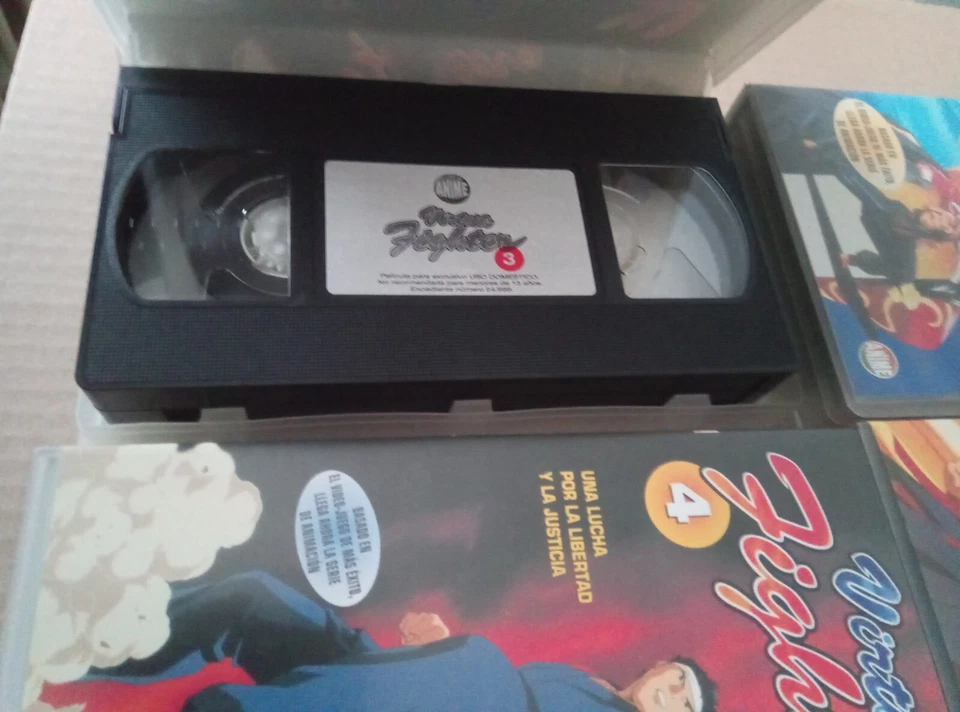 VHS Kassette - Virtua Fighter Episode 1-4 - Anime Manga Video in Spanisch, RAR! - Bild 4 von 4