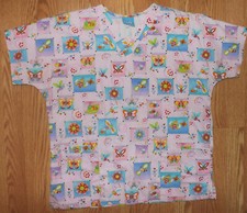 H.Q. BASICS WOMENS SIZE MEDIUM BUTTERFLY NURSING MEDICAL HOSPITAL SCRUB BLOUSE
