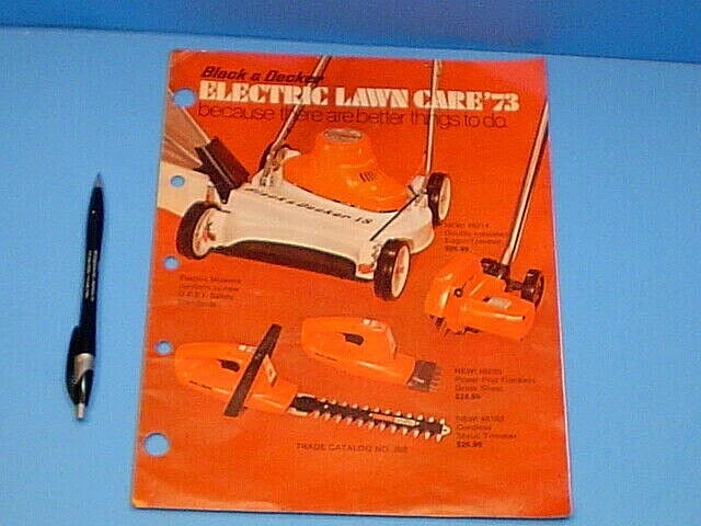 VINTAGE 1973 BLACK & DECKER ELECTRIC LAWN MOWERS LAWN CARE SALES BROCHURE 7  PGS