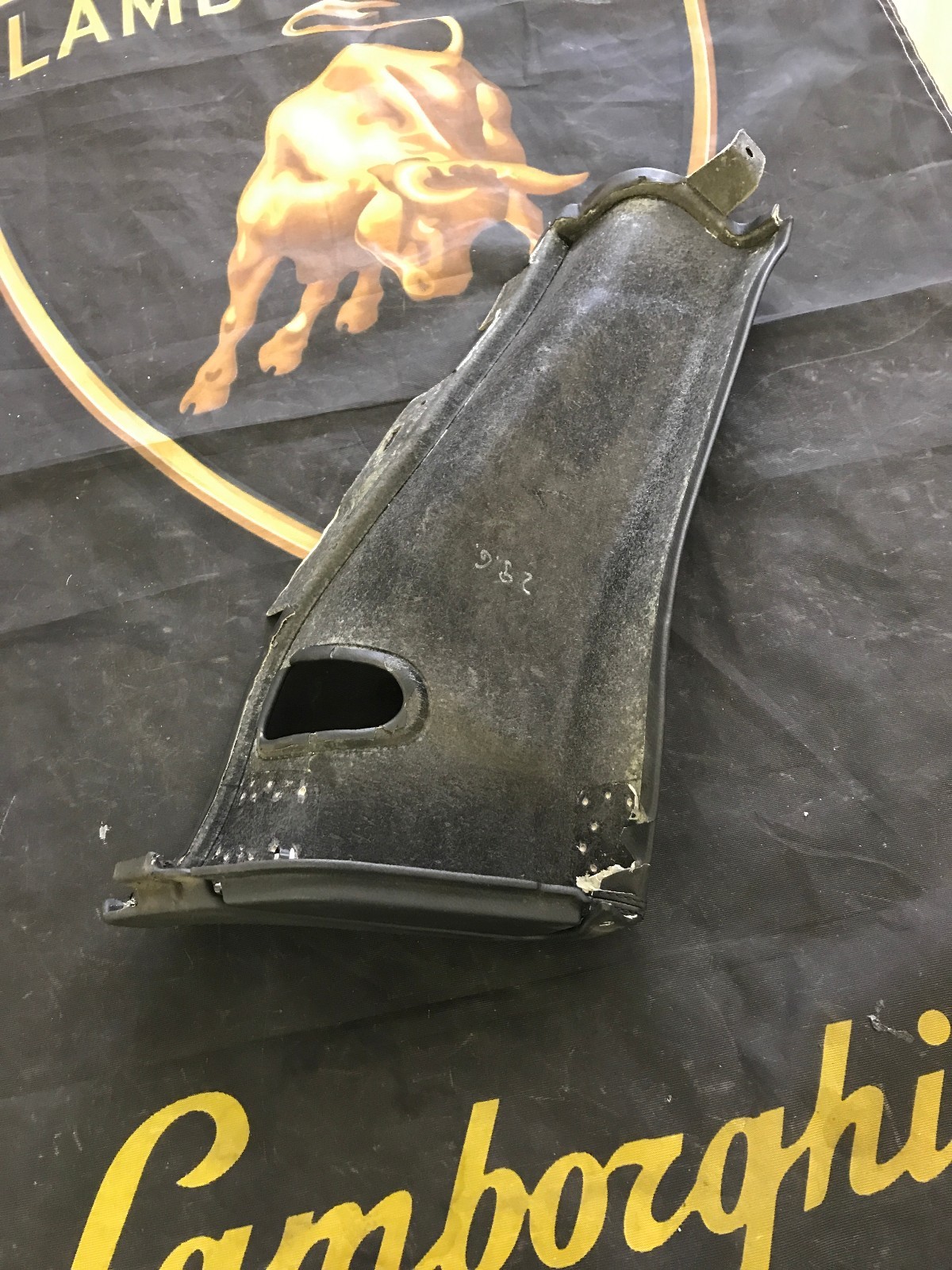 LAMBORGHINI GALLARDO SPYDER DRIVER LEFT SIDE INTERIOR PILLAR OEM 407868257F