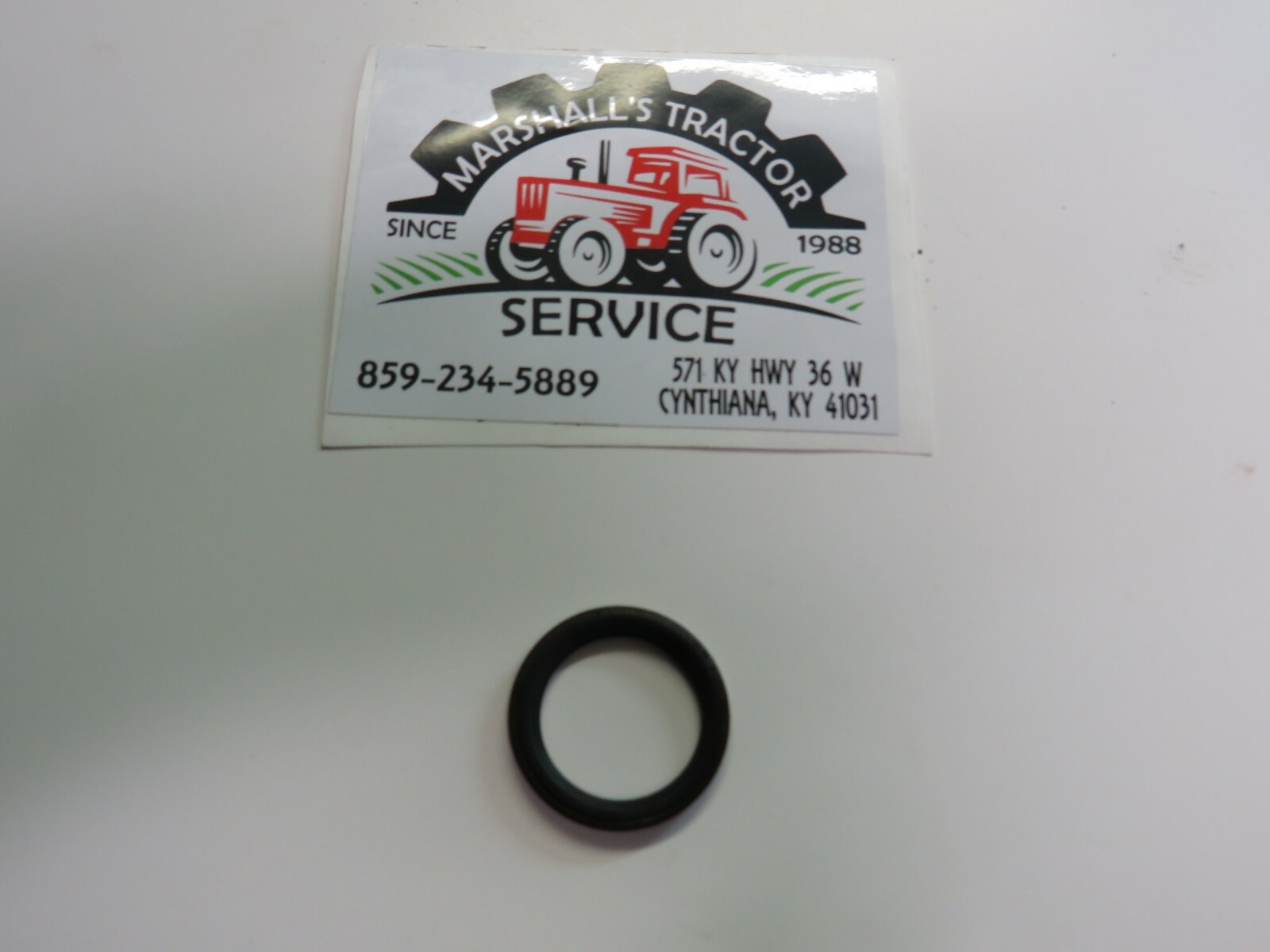 C5NN3C615A Side Sector Seal For Ford Tractors 2000 2600 3000 3600 4000SU 4600SU