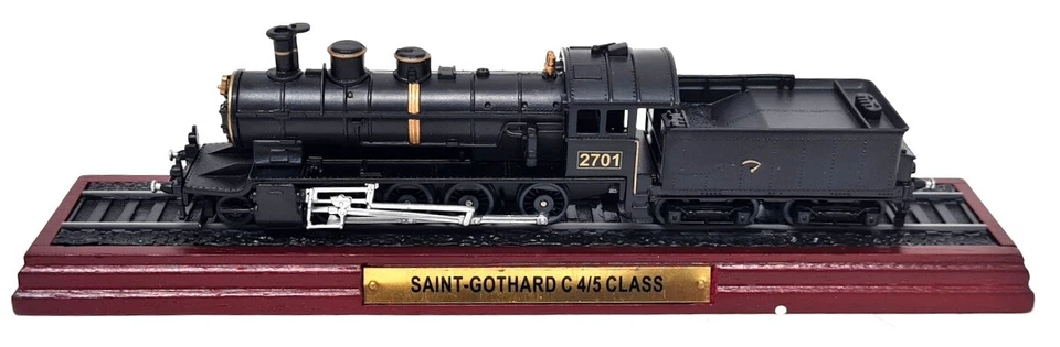 Locomotive Saint-Gothard C 4/5 Class Steam Model Train + Wooden Plinth  - Image 4 of 4