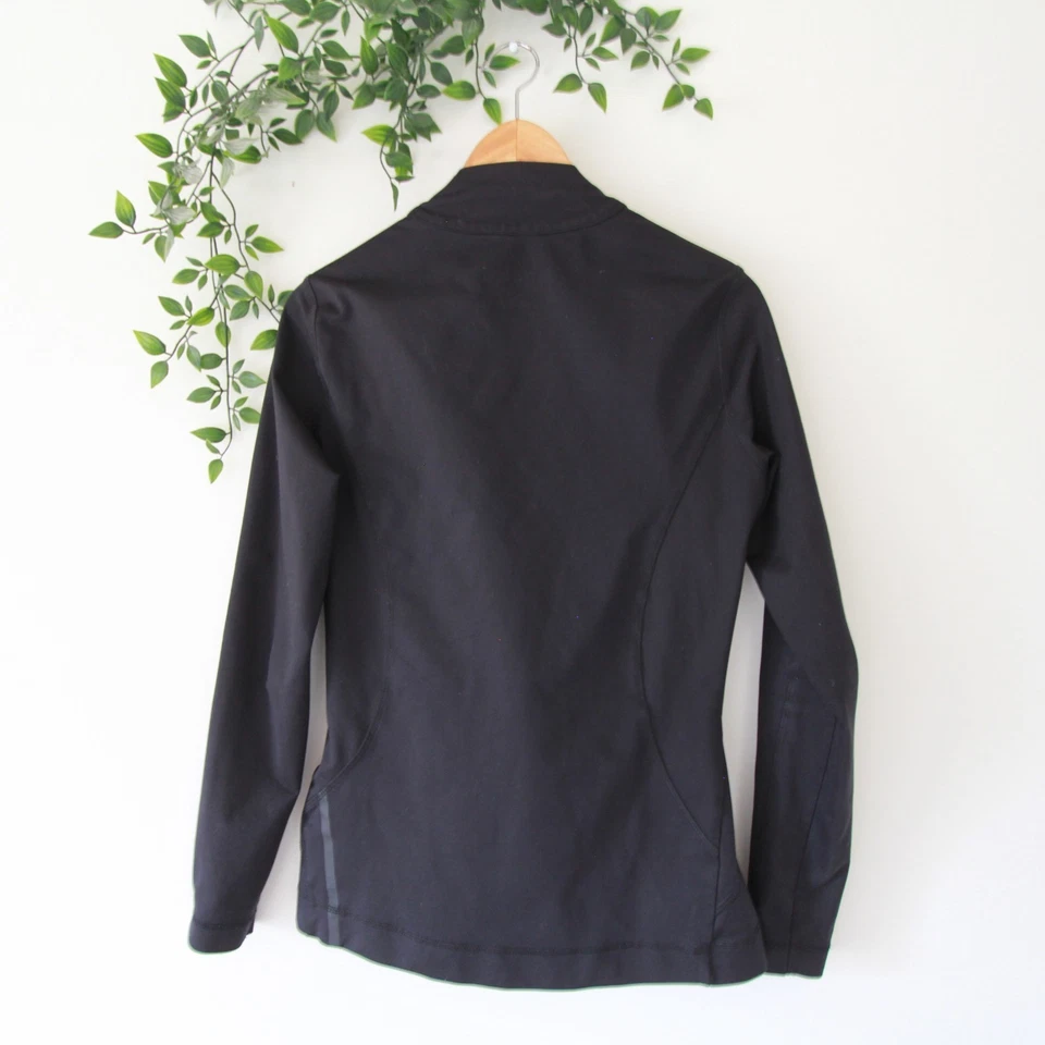 Grey's Anatomy by Barco IMPACT Women's Black Zip Front Fitted Jacket Size Small - Image 3 of 4