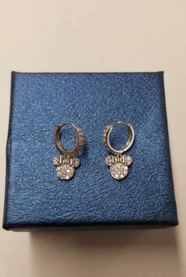 Aros Disney Minnie Mouse circonita cúbica 1,5" plata de ley Foto 2 de 4