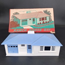 Plasticville RH-1 Ranch House O Scale White Siding with Blue Roof Complete