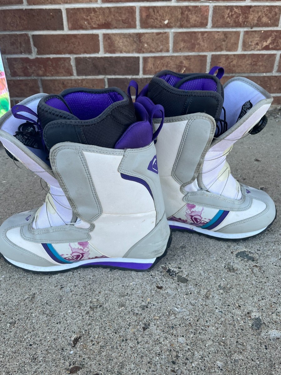 Roxy Silhouette Snowboard 143 CM Women's White Bindings Boots Sz