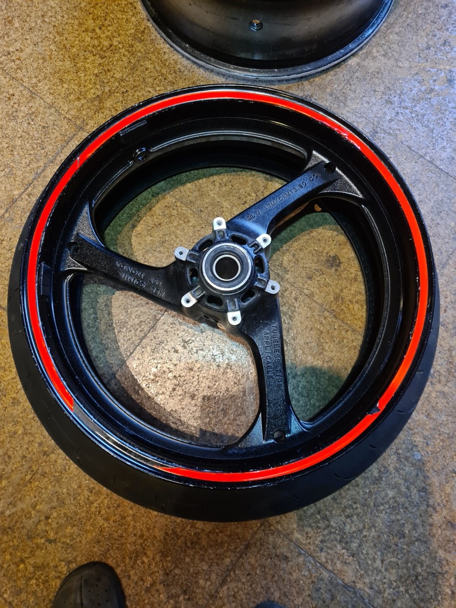 Honda CBR 1000 RR Front wheel SC57 44650-MEL-D10ZA 2004 2005