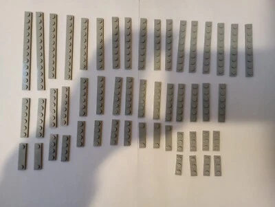 Lego: Lot de pièces / Parts Plate [60479,3710,3623,3666] - Photo 1/4