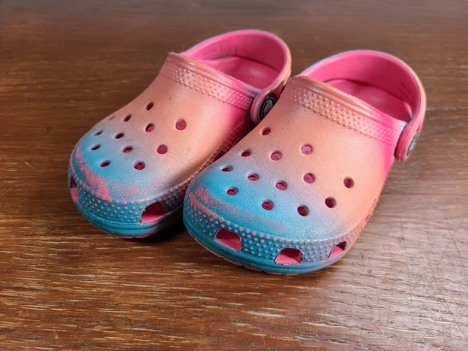 Zueco Crocs Clásico Forrado Sin Cordones Unisex Niños Talla C8 Multicolor Foto 2 de 4