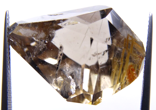 IP21 Rutilated Quartz 37.35ct 24x18x15mm golden needles free form - Picture 4 of 4