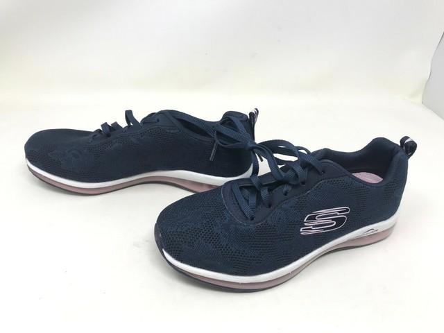 12643 skechers