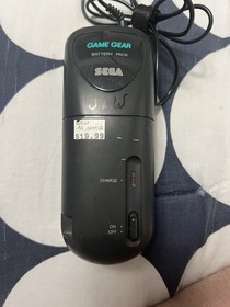 Sega Game Gear System Console  W/Games, Cord and Battery Pack !READ DESCRIPTION!