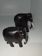 Estatua de madera de ébano tallada a mano de colección elefantes mamá y bebé