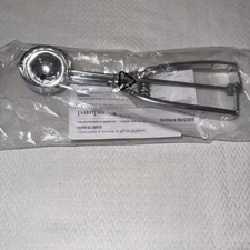 Pampered Chef Med Scoop Stainless Steel 2 Tablespoon New DISHWASHER SAFE