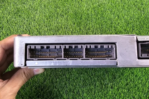 Lexus LS400 1991-1993 Motor Ordenador 1UZ-FE 89661-50042 ECU OEM Usada - Picture 3 of 21