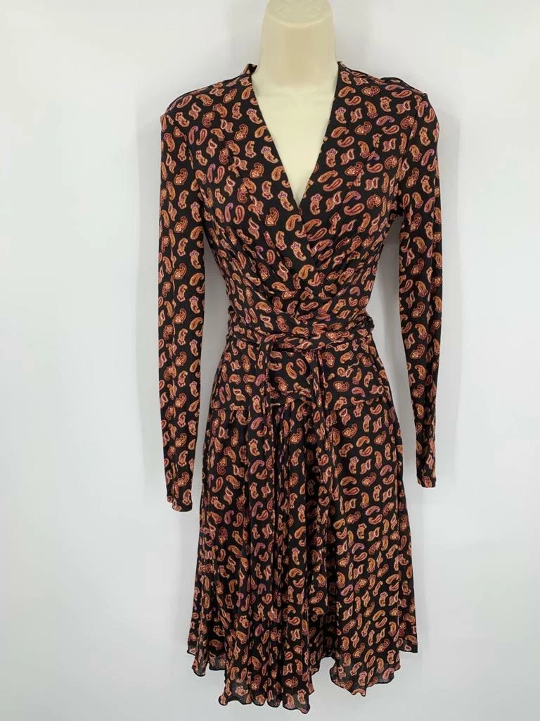 How To Tie A Diane Von Furstenberg Wrap Dress? How To Tie A Diane Von Furstenberg Wrap Dress?