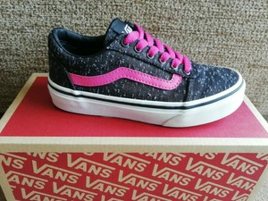vans preto com listra