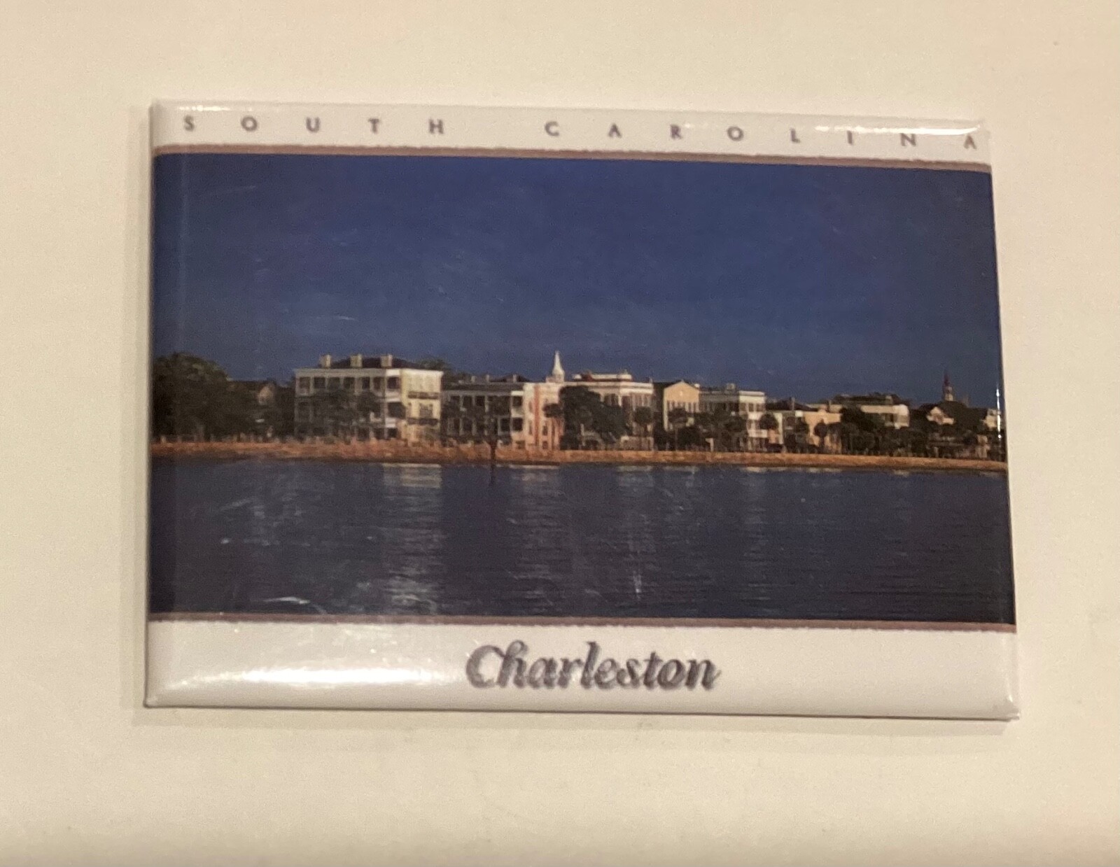 Magnete Da Frigo Charleston South Carolina – Souvenir Collezione 6,3x8,9 Cm, In Vinile Resistente