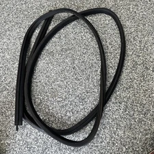 1992-1996 Jaguar XJS Convertible Trunk Seal Weatherstripping OEM