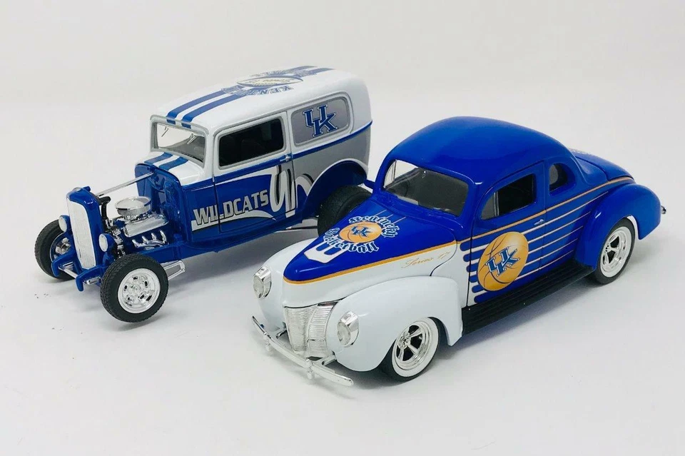 Two Piece Set Kentucky Wildcats 1932 Ford/1940 Ford Coupe Diecast - Image 2 of 4