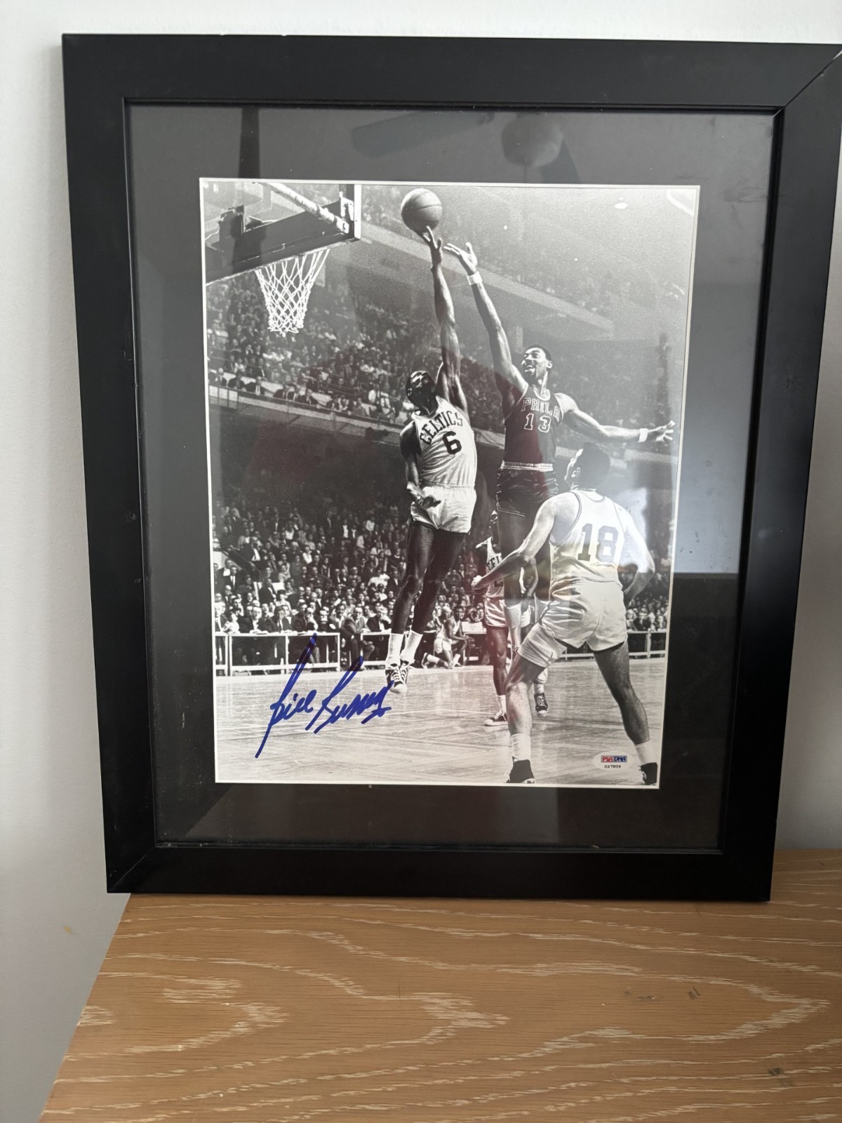 Bill Russell Autographed Signed Boston Celtics 10x14 Photo vs Wilt Chamberlain PSA/DNA Certified Framed 