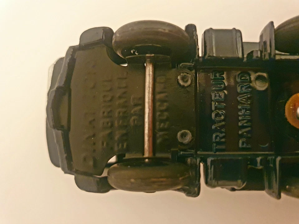 dinky toys 32AB Panhard semi-remorque de la Société Nationale des Chemins de Fer - Photo 4/4