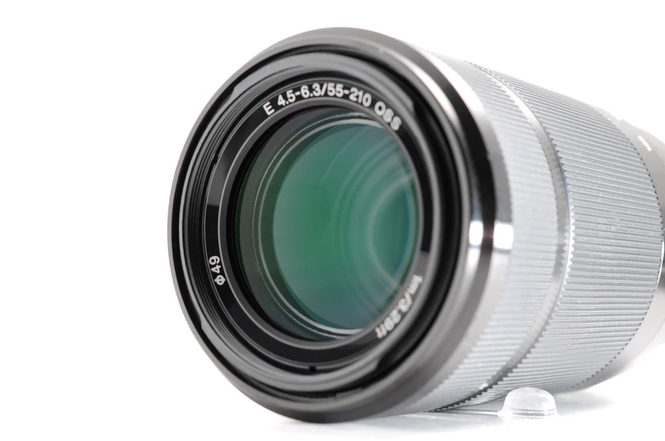 Sony E 55-210mm F/4.5-6.3 SEL55210 Black Lens for E Mount w/Hood Cap -Near Mint- - Image 2 of 4