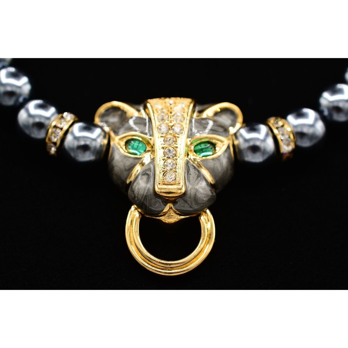 KJL Avon Vintage Duchess Windsor Necklace Panther Cabochon Green