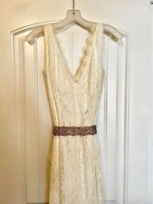 Elegant Lace Wedding Dress