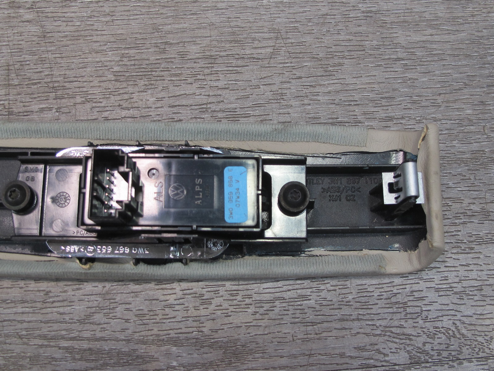 03-12 BENTLEY CONTINENTAL GTC GT FRONT RIGHT DOOR POWER WINDOW SWITCH 3W0959858E