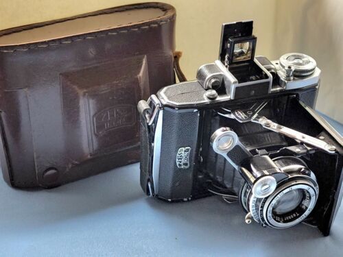 Zeiss Ikon Ikonta 524/2 Tessar 105mm 10.5cm f3.5 6x9 medium Zeiss Ikon Ikonta 524/2 Tessar 105mm 10.5cm f3.5 6x9 medium