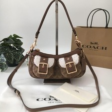 Coach Ashton Baguette Bag CY658 in Signature ...