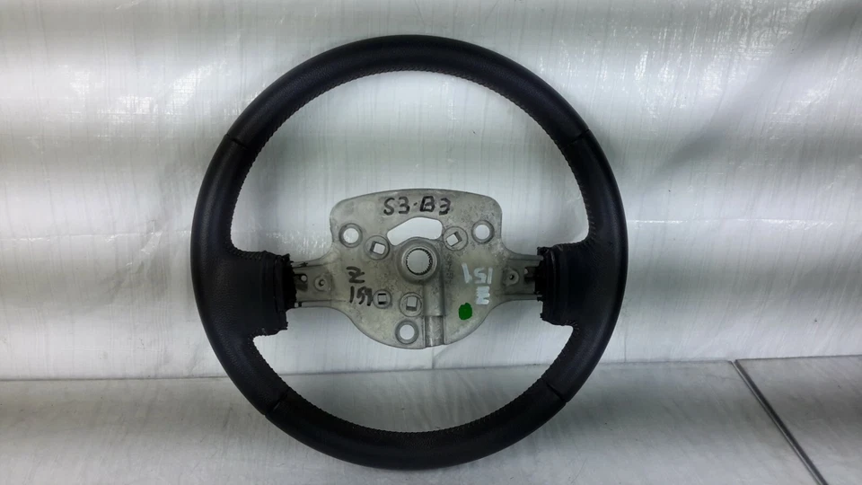 Volante Smart Fortwo 2008-2014 2 radios OEM 16877710 Foto 2 de 4