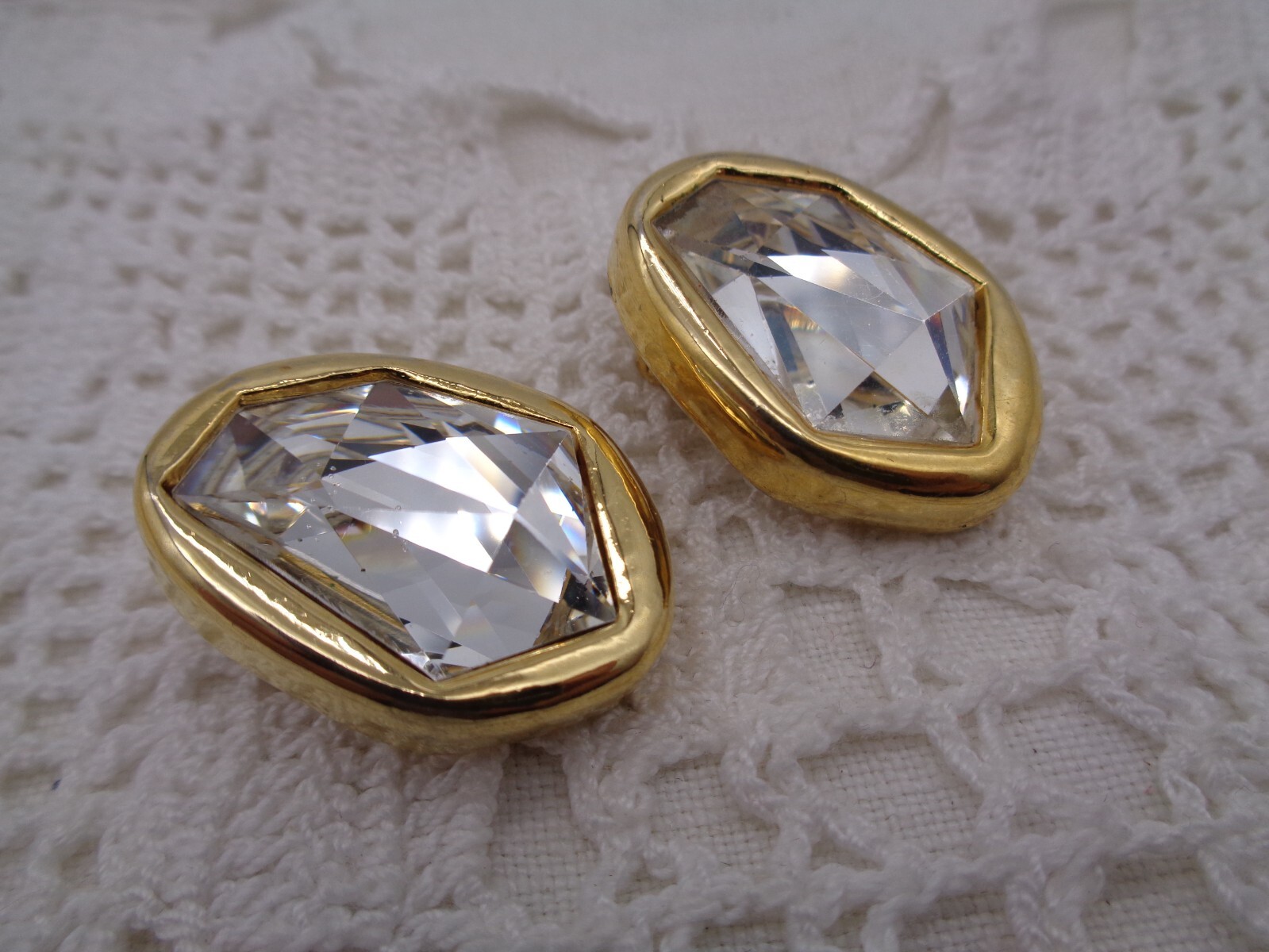 Vintage KENNETH JAY LANE KJL Large Chunky Clear C… - image 3