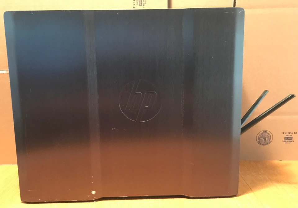 HP Z840 - 28 núcleos 2,4 GHz 16 GB Ram GTX1650 SSD de 1 TB Windows 11 Butternut reconstruido Foto 4 de 4