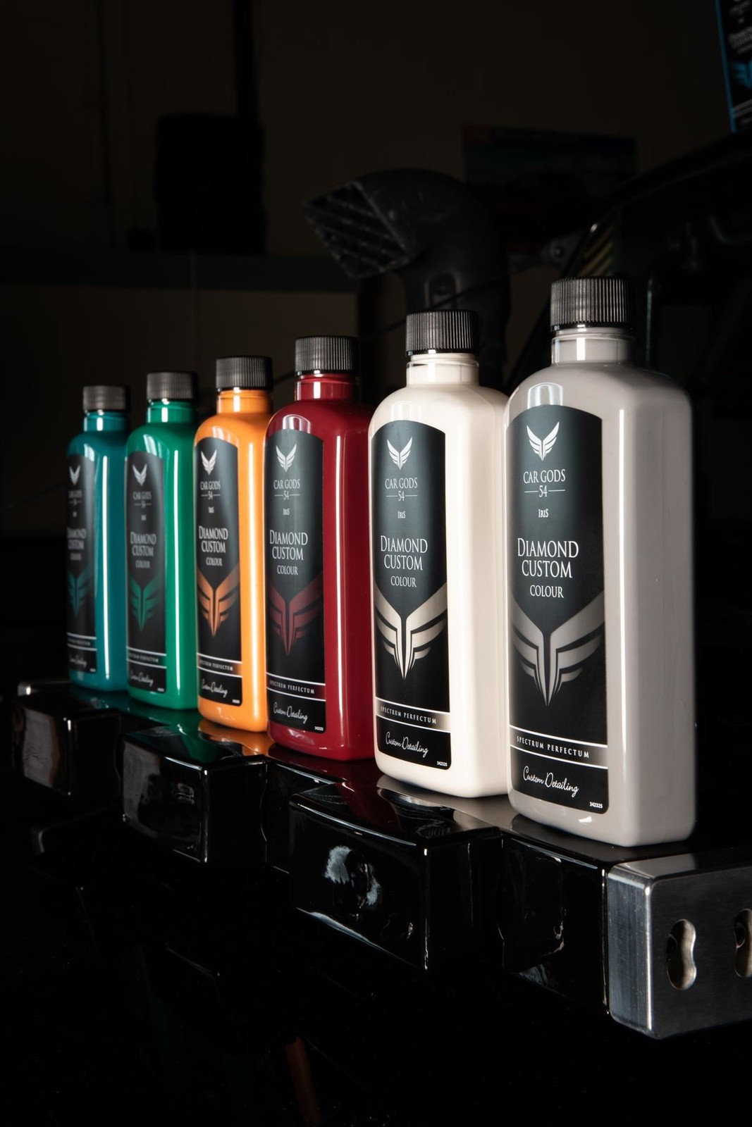 Car Gods Iris Custom Color Light Green 3-in-1 Polish Wax Colour Restorer & Scratch Remover 500ml - 16 Colours Available - Image 3