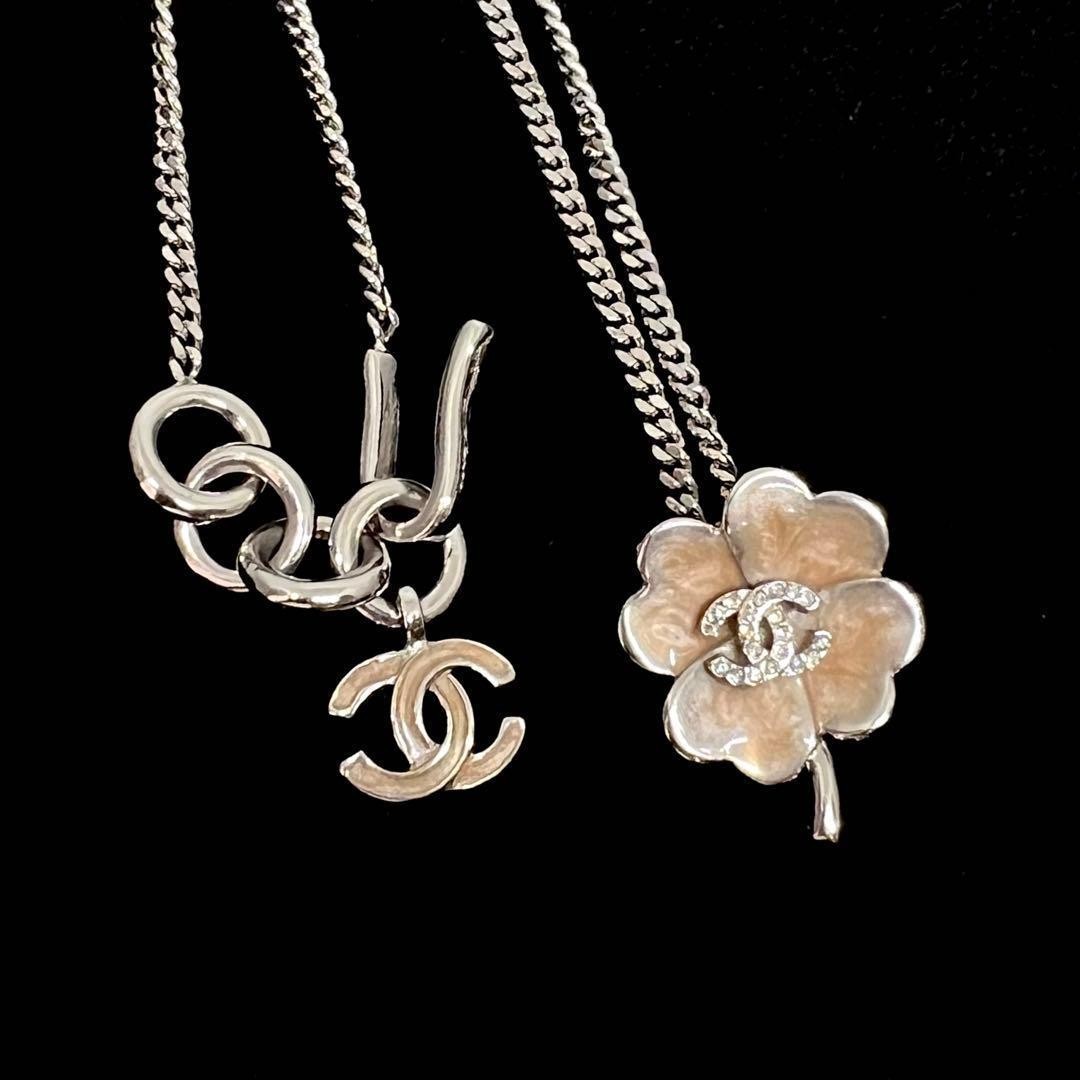 Chanel Clover Necklace Silver Metal Stones Used Elegant Jewelry thumbnail 3