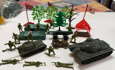 Vintage Toy Soldier Lot, Tanks, Scenery, Soldiers