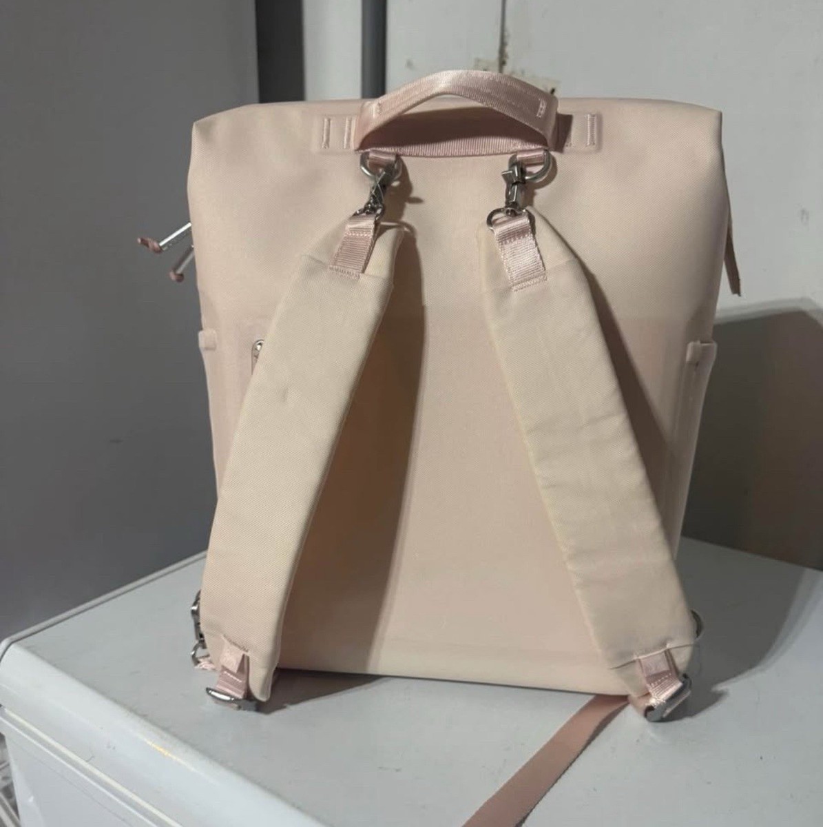NWT Stanley All Day Madeline MIDI Backpack Cooler In Rose  display picture 3