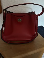 L.Credi Tasche in Rot,Kunstleder..leichteGebrauchsspuren an Handtragebügel